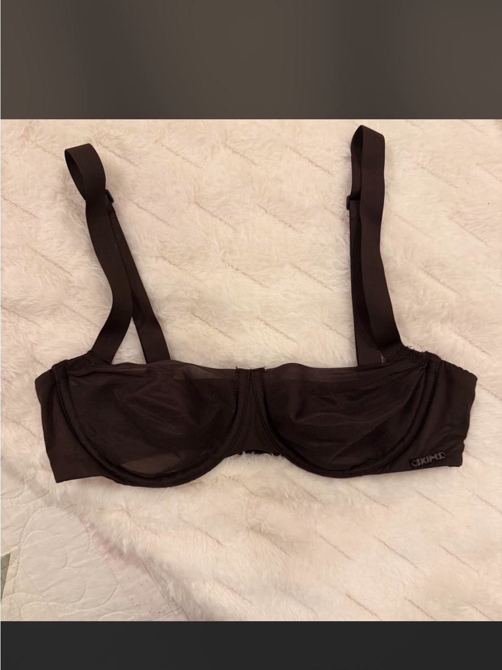 SKIMS Sheer Underwire Bra in Dark Brown